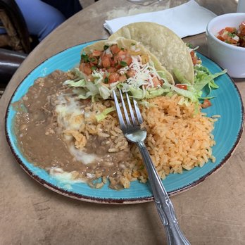 La Playa Taqueria - Tacos with Rice and beans - Mexican Near Me - Manteca, California La Playa Taqueria - Tacos with Rice and beans - Mexican Near Me - Manteca, California