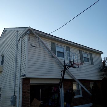 Cabrera Seamless Gutters - Gutter Services Near Me - Brentwood, New York Cabrera Seamless Gutters - Gutter Services Near Me - Brentwood, New York