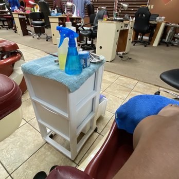 Nail Time Salon & Spa - The alcohol cleanse bottle...smdh - Nail Salons Near Me - Waynesboro, Georgia