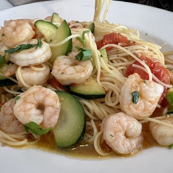 Mamma G's - Shrimp with angel hair and vegetables - Italian Near Me - Rochester, New York Mamma G's - Shrimp with angel hair and vegetables - Italian Near Me - Rochester, New York