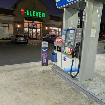 7-Eleven - This is a photo of the entrance of the 7-Eleven - Gas Stations Near Me - Fontana, California