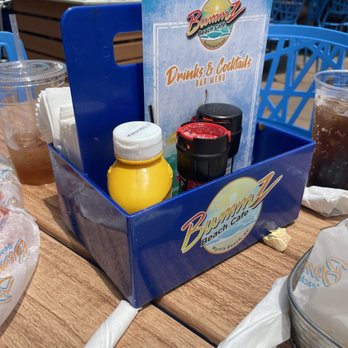 Bummz Beach Cafe - Drink menu and condiments - Cafes Near Me - Myrtle Beach, South Carolina