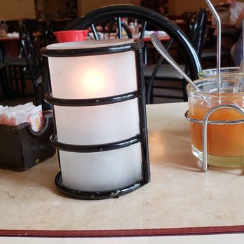 Moy's Restaurant - Cantonese Near Me - Elkhorn, Wisconsin