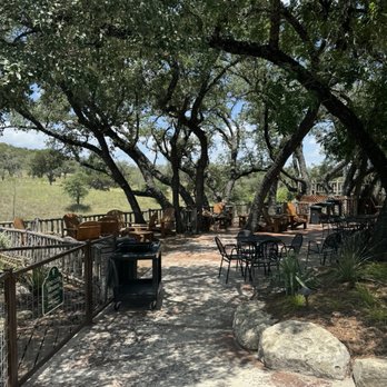 Singing Water Vineyards - Wine Tasting Room Near Me - Comfort, Texas