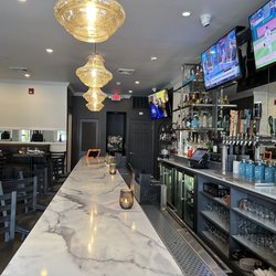 The Tav'ery - Bar