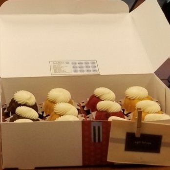 Nothing Bundt Cakes - Bakeries Near Me - Tampa, Florida Nothing Bundt Cakes - Bakeries Near Me - Tampa, Florida