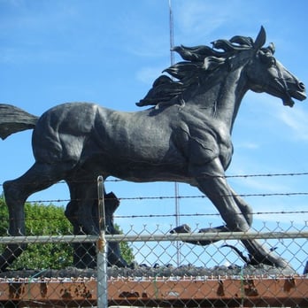 Aardvark Antiques - Antiques Near Me - Newport, Rhode Island Aardvark Antiques - Antiques Near Me - Newport, Rhode Island