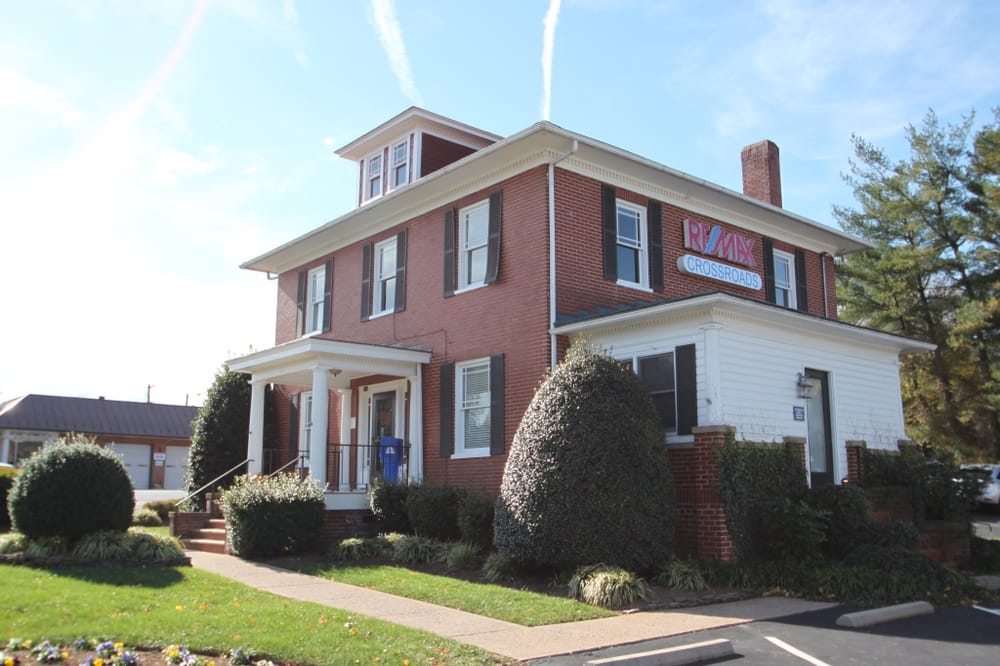 REMAX CROSSROADS Request Information 810 S Main St, Culpeper