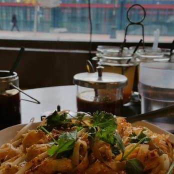 Thai Curry Simple - Chicken phad thai with a dollop of spicy chili sauce cause that's how I roll AROY JUNG!! - Thai Near Me - Seattle, Washington