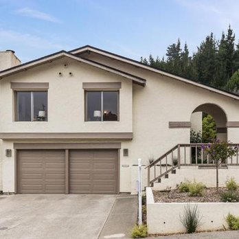 Len Stone Real Estate Group - Our home from the street, pressure washed, landscaped and staged to look its best! - Real Estate Agents Near Me