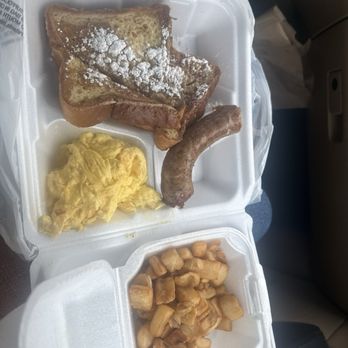 Lizard's Thicket - Griddle Special with Onion Sausage and French Toast with a side of Hashbrowns - Southern Near Me - Columbia, South Carolina