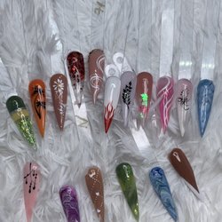 Nail Design By Helen-Kustom Cuts - Nails design and marble