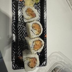 Kansha Japanese Express - When I order raw fish I expect to be fresh. Look at this garbage. Kansha never fkin' again