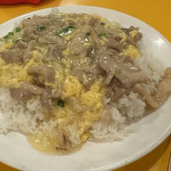 Yummy Cafe - Egg and chicken fu yung rice - Chinese Near Me - Sacramento, California