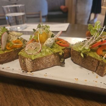 Piper - New American Near Me - Oceanside, California