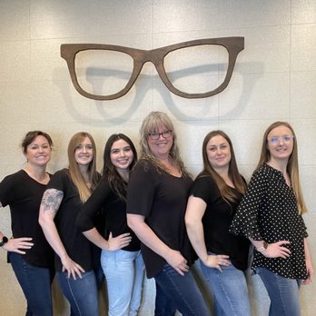 Palm Family Eyecare - Eyewear & Opticians Near Me - Sutherlin, Oregon Palm Family Eyecare - Eyewear & Opticians Near Me - Sutherlin, Oregon