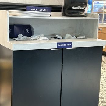 Paris Baguette - Overflown Garbage Bins - Bakeries Near Me - Charlotte, North Carolina Paris Baguette - Overflown Garbage Bins - Bakeries Near Me - Charlotte, North Carolina