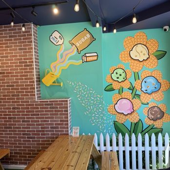Beenie's Ice Cream - Desserts Near Me - Morristown, New Jersey Beenie's Ice Cream - Desserts Near Me - Morristown, New Jersey