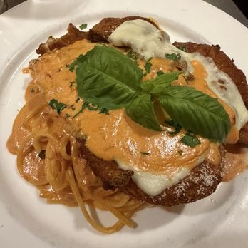 La Mezzaluna - Vodka Chicken Parmesan - Italian Near Me - Princeton, New Jersey La Mezzaluna - Vodka Chicken Parmesan - Italian Near Me - Princeton, New Jersey