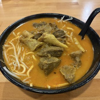 Curry House - Curry beef stew noodles - Malaysian Near Me - New York, New York