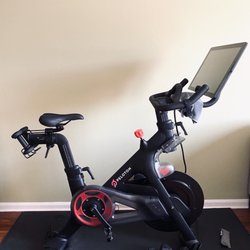 Peloton Broadway Plaza Walnut Creek - Vroom vroom