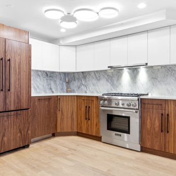 Everett Smith - Compass - 27 Jefferson Ave - Garden Unit for Sale! - Real Estate Agents Near Me - New York, New York Everett Smith - Compass - 27 Jefferson Ave - Garden Unit for Sale! - Real Estate Agents Near Me - New York, New York