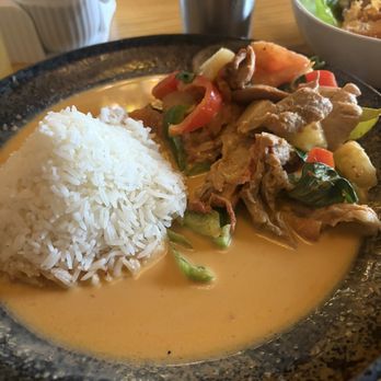 Mom's Siam - Duck Curry - Thai Near Me - Richmond, Virginia Mom's Siam - Duck Curry - Thai Near Me - Richmond, Virginia