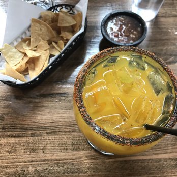 La Calle - Chips, salads, & jalapeño-cucumber-mango margarita - Mexican Near Me - Folsom, California La Calle - Chips, salads, & jalapeño-cucumber-mango margarita - Mexican Near Me - Folsom, California