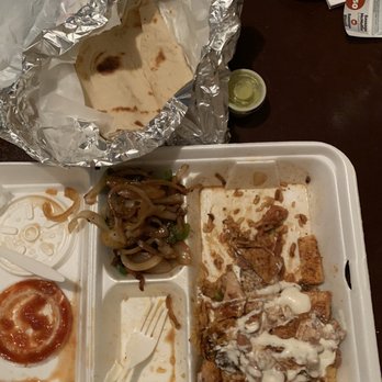 The Ranchito - Mere remains of a chicken fajita Guadalajara plate. This too was eaten relentlessly. - Tex-Mex Near Me - Pasadena, Texas The Ranchito - Mere remains of a chicken fajita Guadalajara plate. This too was eaten relentlessly. - Tex-Mex Near Me - Pasadena, Texas