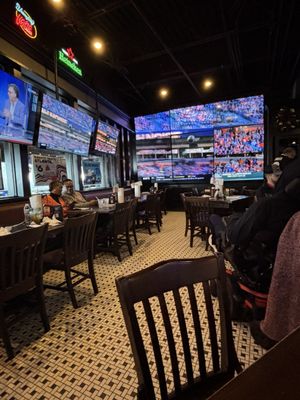 Hudson Grille by null