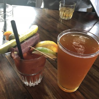 Drink Wisconsinbly Pub - Pubs Near Me - Milwaukee, Wisconsin
