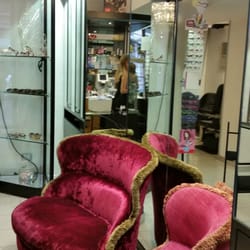 Ottica Ghirardini Optometrista - Poltroncine clienti
