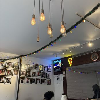 Nolita Pizza - Inside - Pizza Near Me - New York, New York