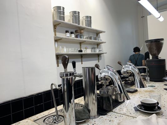 Five Elephant Kreuzberg by null