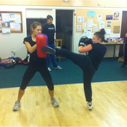 Monty's School of Kickboxing - After second lesson, Janet executed a excellent lead roundhouse