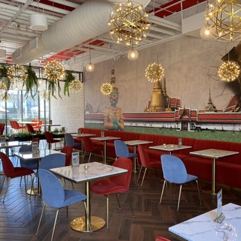 Kin Dee - Inside is chic and stylish - Thai Near Me - Houston, Texas