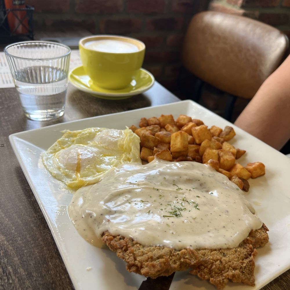 AmeriBrunch Cafe - Country fried steak and eggs - Breakfast & Brunch Near Me - Las Vegas, Nevada
