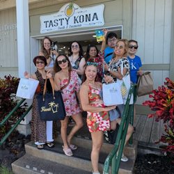 Tasty Kona - Fun shopping experience for the entire family!