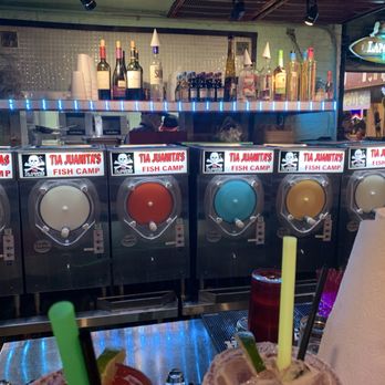 Tia Juanita's Fish Camp - Plenty of drink choices. - Seafood Near Me - Beaumont, Texas