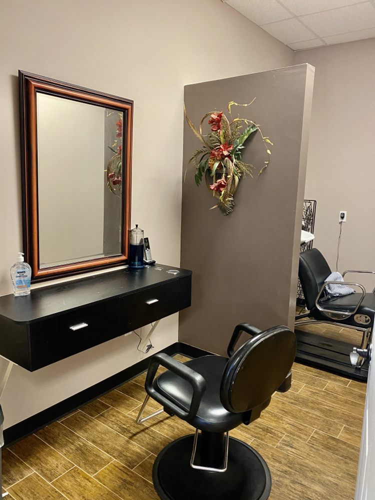 Bethel Wigs Salon Logo