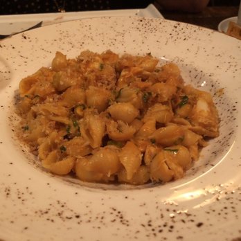HONEY Restaurant - New American Near Me - Doylestown, Pennsylvania