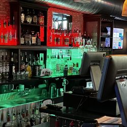 Woody's KC - Bar