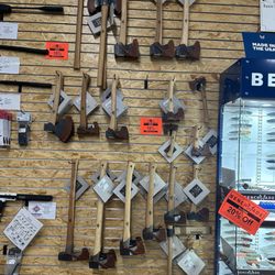 Picky Picky Picky Store - Axe Selection