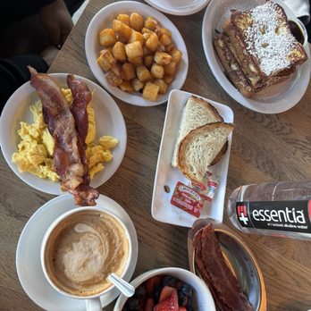Fratelli Cafe - Breakfast options - Coffee & Tea Near Me - Los Angeles, California Fratelli Cafe - Breakfast options - Coffee & Tea Near Me - Los Angeles, California