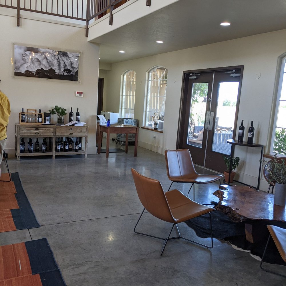 Brook & Bull Cellars - the tasting room - Wine Tasting Room Near Me