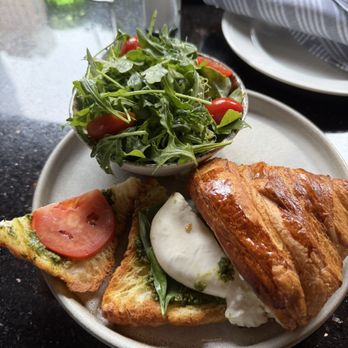 Alpana - Caprese sandwich - New American Near Me - Chicago, Illinois