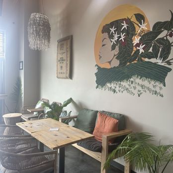 HullHouse Coffee - Coffee & Tea Near Me - Kansas City, Missouri