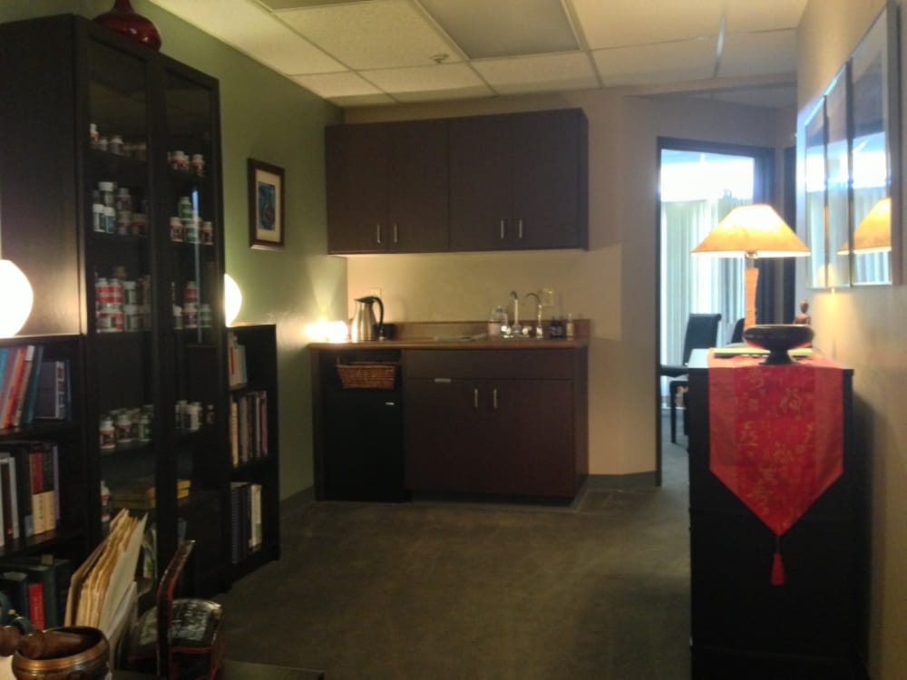 ACACIA ACUPUNCTURE AND CHINESE HERBS 1760 E River Rd, Tucson, Arizona