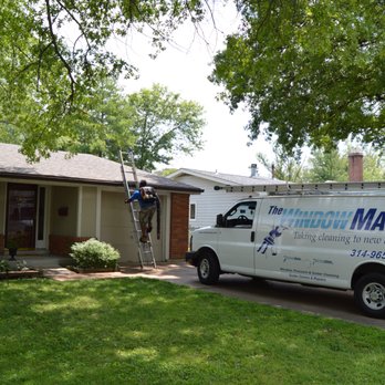 The Window Man - Gutter cleaning services. - Window Washing Near Me - Kirkwood, Missouri