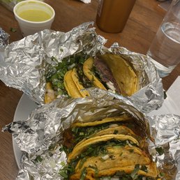 a plate of tacos a plate of tacos